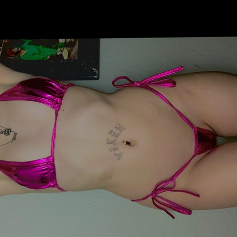 Leaked agirlcalledluckyy header onlyfans leaked