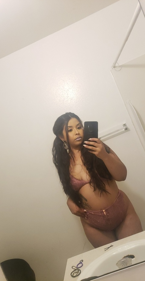 Leaked amore.scorpianna header onlyfans leaked