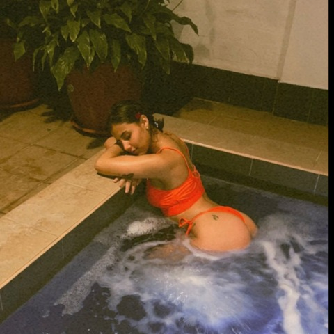 Leaked anahifarias header onlyfans leaked