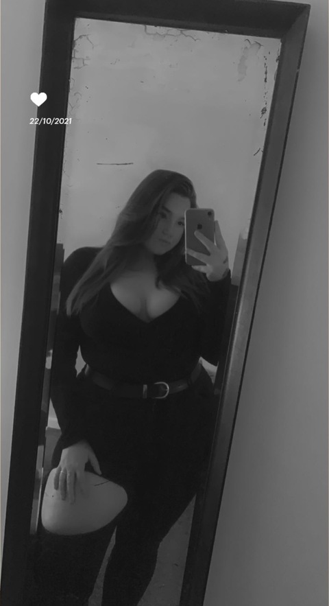 Leaked angel_cakes9876 header onlyfans leaked