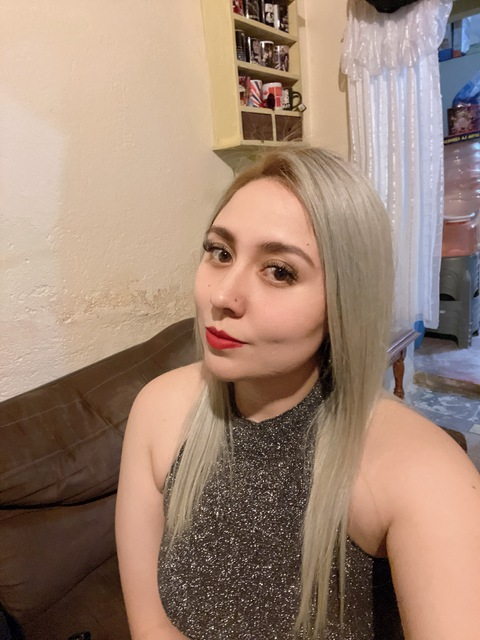 Leaked angiiemerlo header onlyfans leaked