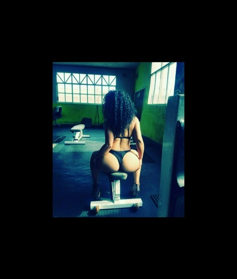 Leaked antonella_chinita header onlyfans leaked