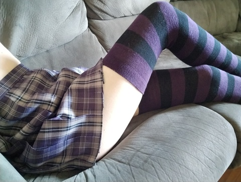 Leaked athornyrosie header onlyfans leaked