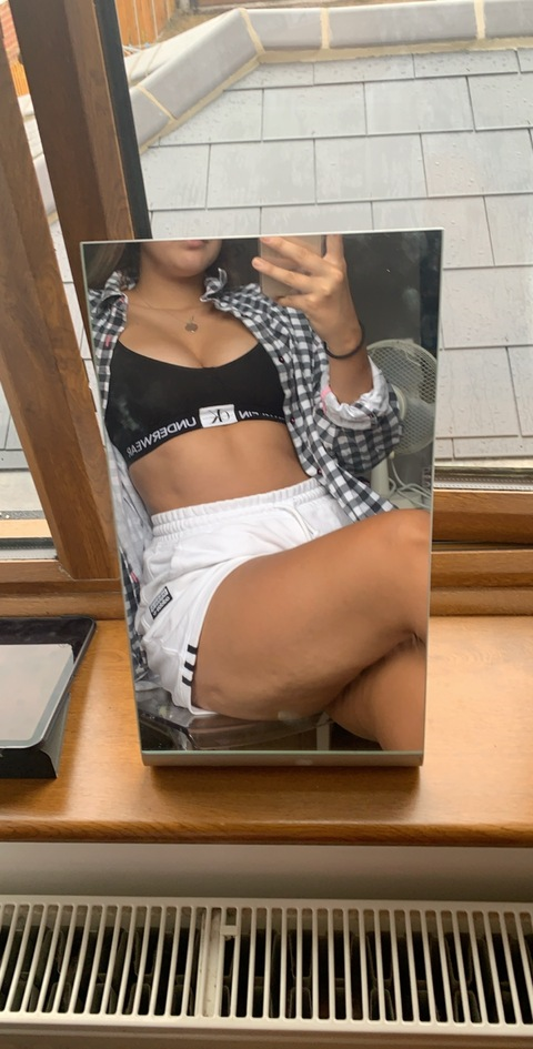 Leaked basicwhitegirls header onlyfans leaked