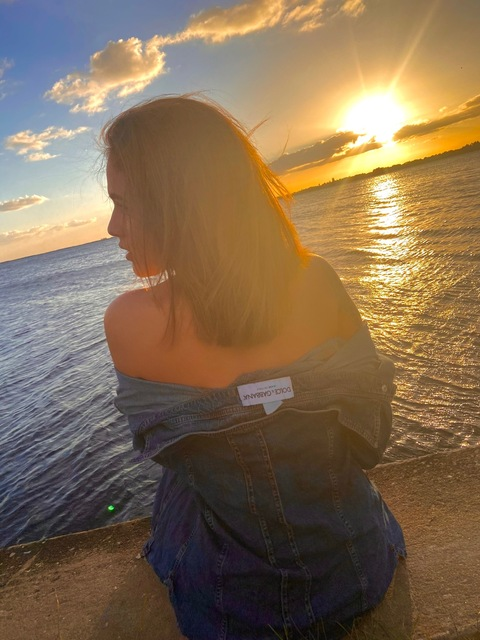 Leaked carinamariec header onlyfans leaked