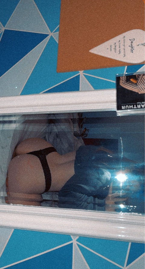 Leaked chloeeccott header onlyfans leaked