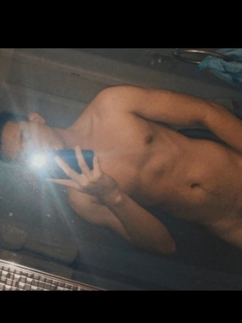 Leaked chriscd9824 header onlyfans leaked