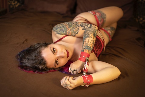 Leaked conejo_dela_luna header onlyfans leaked