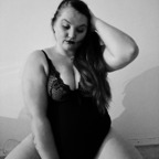 Hepe (@curvy_girl_fin) Leaked OnlyFans 

 profile picture