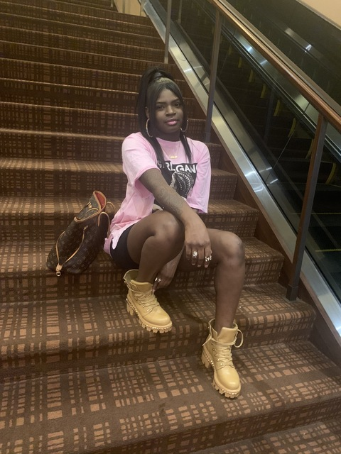 Leaked doseofneez header onlyfans leaked