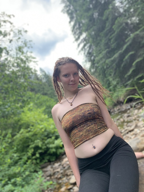 Leaked fire_hippy_chick header onlyfans leaked