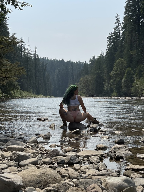 Leaked fithippie_420 header onlyfans leaked