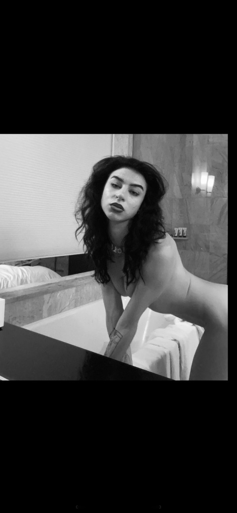 Leaked gurlofurdreamz header onlyfans leaked