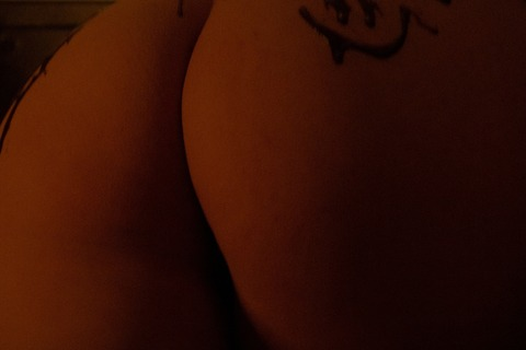 Leaked h_o_t_t_i_e header onlyfans leaked