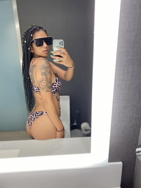 Leaked harleyquinn_of header onlyfans leaked