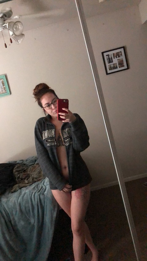 Leaked honeybeee_420 header onlyfans leaked