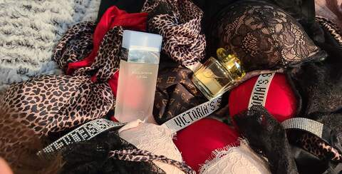 Leaked honeylongisland header onlyfans leaked