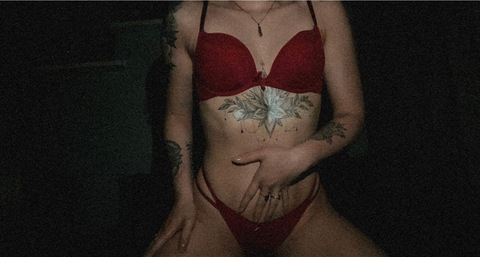 Leaked inbedwithmel header onlyfans leaked