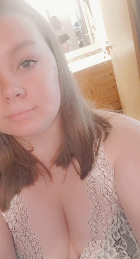 Leaked j95602812 header onlyfans leaked