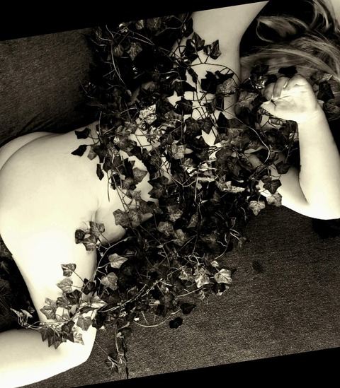 Leaked jewels1820 header onlyfans leaked