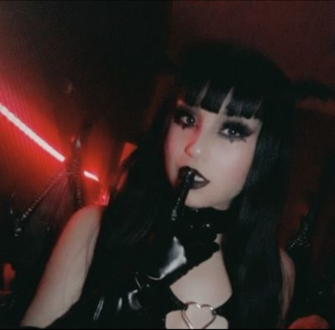 Leaked kelclove header onlyfans leaked