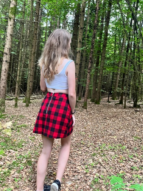 Leaked laricica99 header onlyfans leaked