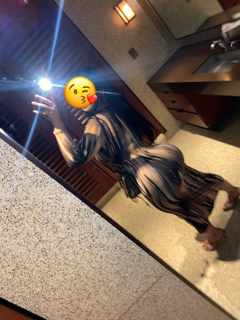 Leaked leonapeachh header onlyfans leaked