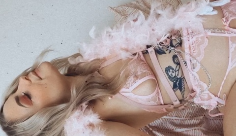 Leaked lilyloveless header onlyfans leaked
