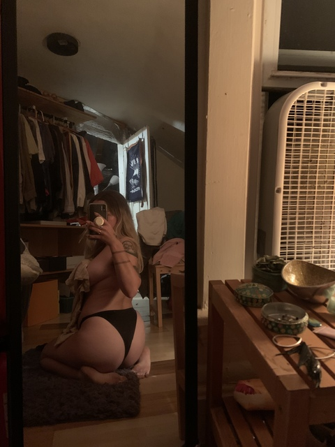 Leaked littl_sin header onlyfans leaked