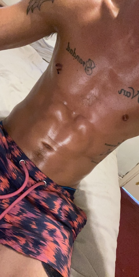 Leaked lougibbo1996 header onlyfans leaked