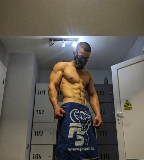 Leaked masked_athlete header onlyfans leaked