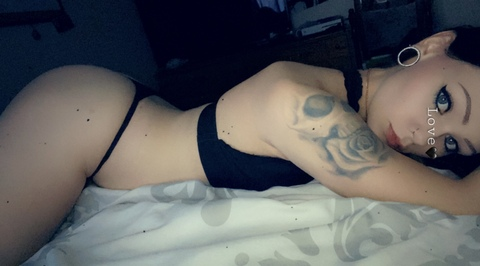 Leaked mileymiley header onlyfans leaked