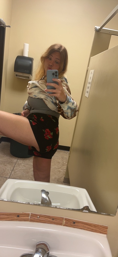 Leaked naughtydragon22 header onlyfans leaked