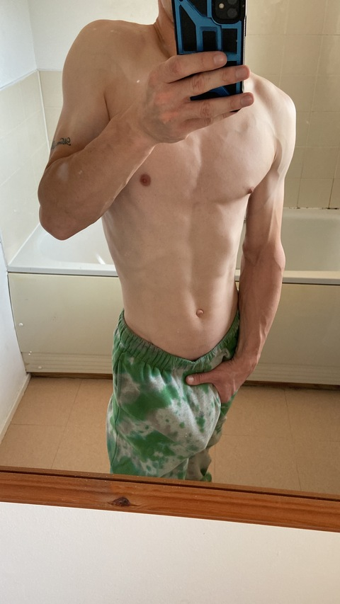 Leaked naughtykieron header onlyfans leaked