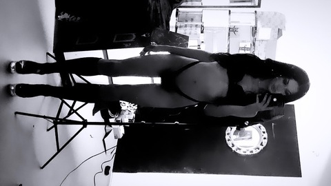 Leaked naughtynicolettexoxo header onlyfans leaked