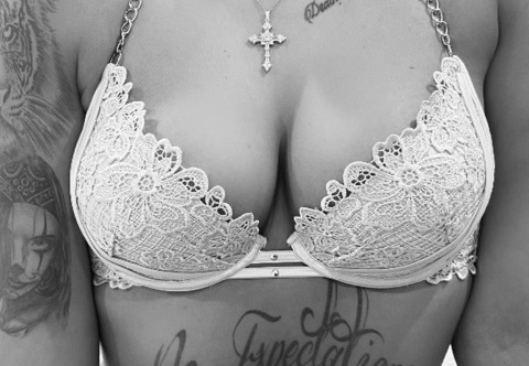 Leaked numberonesavvyxx header onlyfans leaked