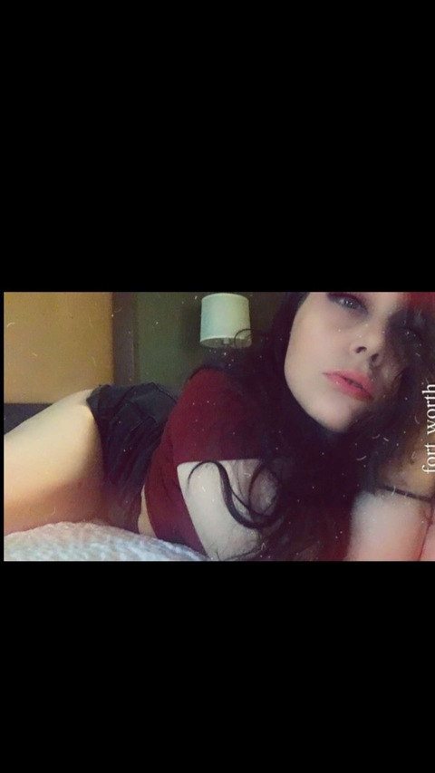Leaked pretttylilthanng header onlyfans leaked