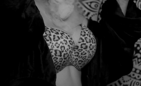 Leaked pretty-lil-kitty header onlyfans leaked