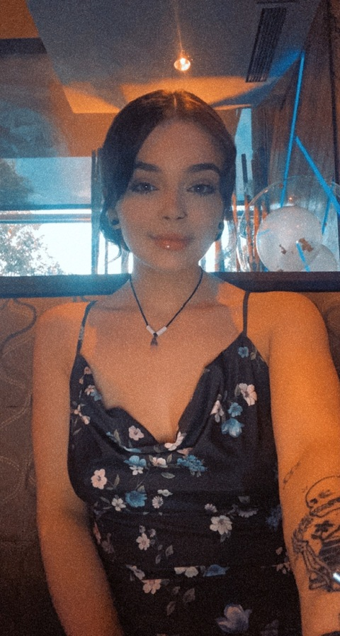 Leaked pretty_baby162 header onlyfans leaked