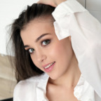 Leaked prettyemilia onlyfans leaked