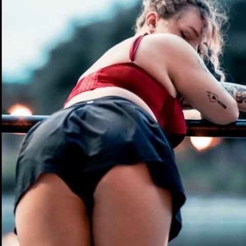 Leaked quinlanom header onlyfans leaked