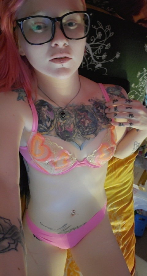 Leaked rnbow420 header onlyfans leaked