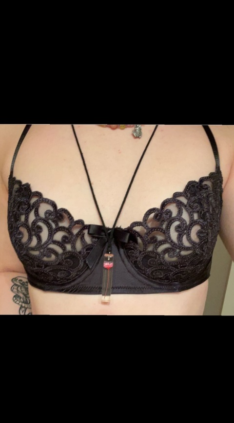 Leaked roseystoney header onlyfans leaked