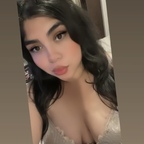 rosielyn323 (Rosilyn Chavez) OnlyFans Leaked Pictures and Videos 

 profile picture