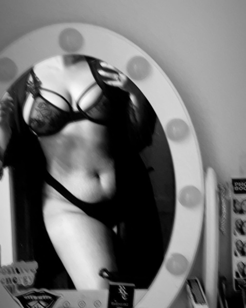 Leaked rxxchell header onlyfans leaked