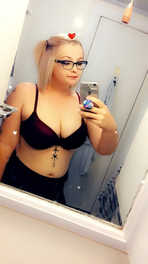 Leaked shedevilseller0605 header onlyfans leaked