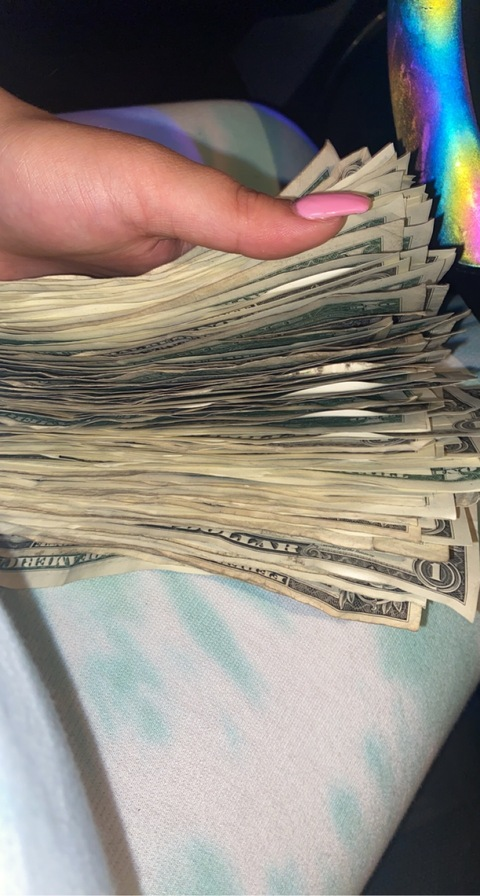 Leaked shesopeligrosaaa header onlyfans leaked