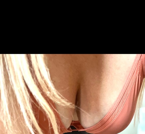 Leaked soccerrmom header onlyfans leaked