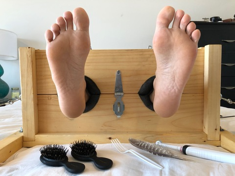 Leaked southernfeetandtickling header onlyfans leaked