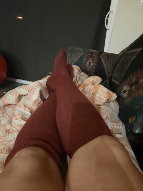 Leaked sqeeks_socks header onlyfans leaked